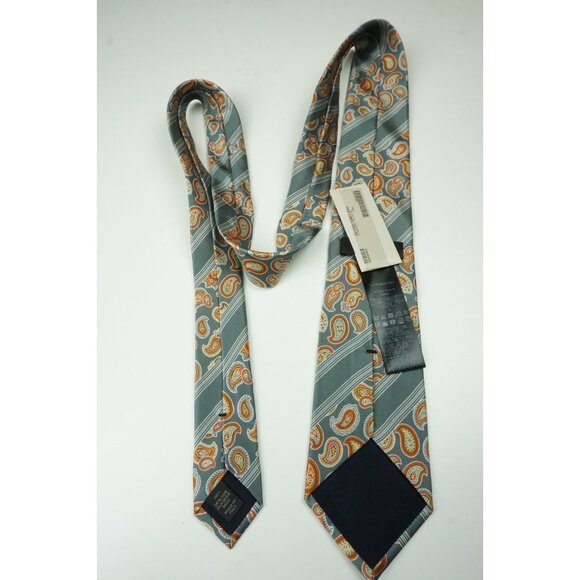 Brioni Silk Pewter Gray Rust Orange Paisley Standard Tie  Brioni Silk Pewter Gray Rust Orange Paisley Standard Tie Made in Italy NEW